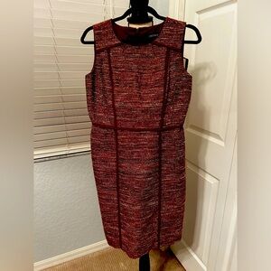 Chetta B, maroon dress with piping, Sz 4